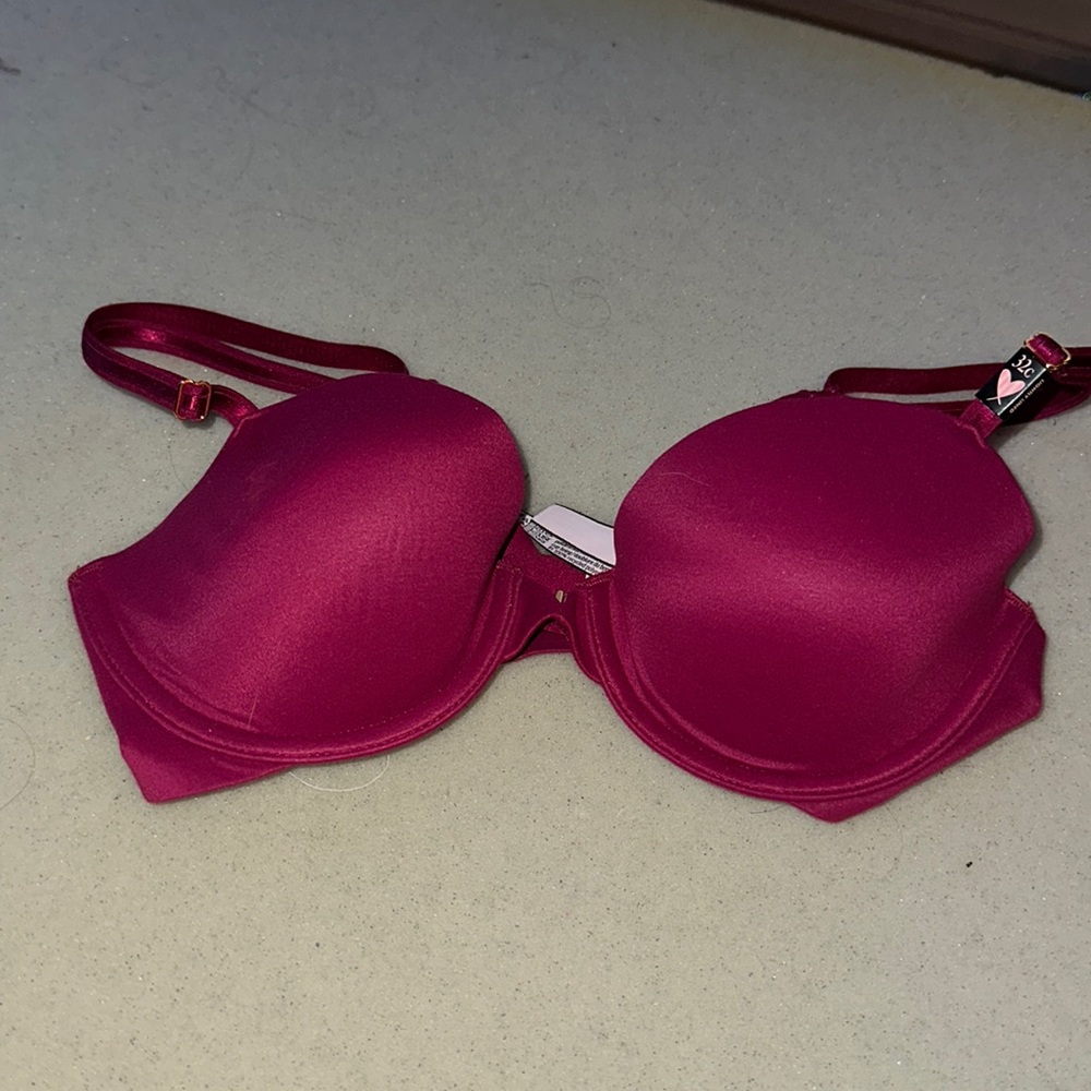 Beautiful maroon bra from Victoria secret